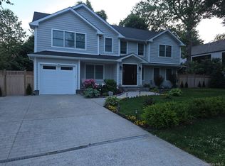 124 Glenlawn Avenue, Sea Cliff, NY 11579