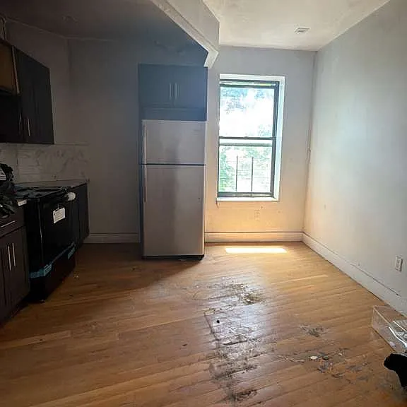 1509 Teller Ave #2 — Photo 4