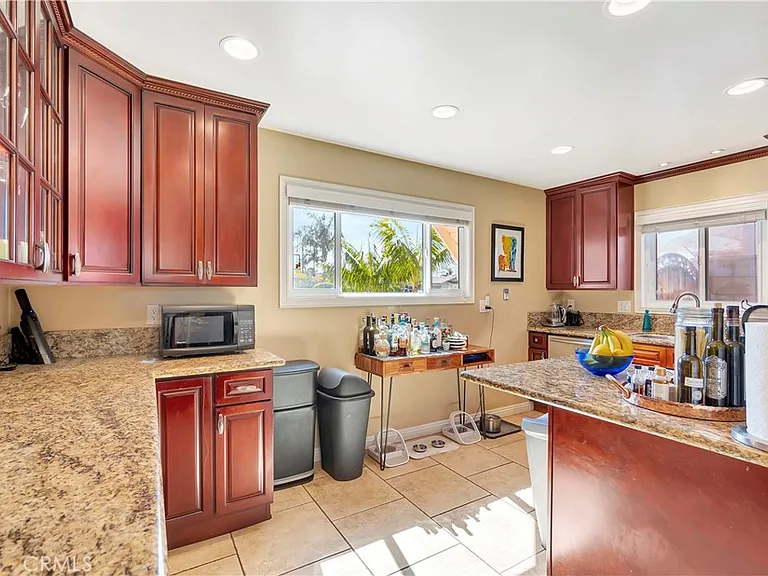 5141 Cheryl Dr — Photo 17