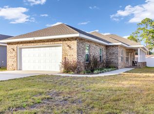 52 Magnolia St, Niceville, FL 32578