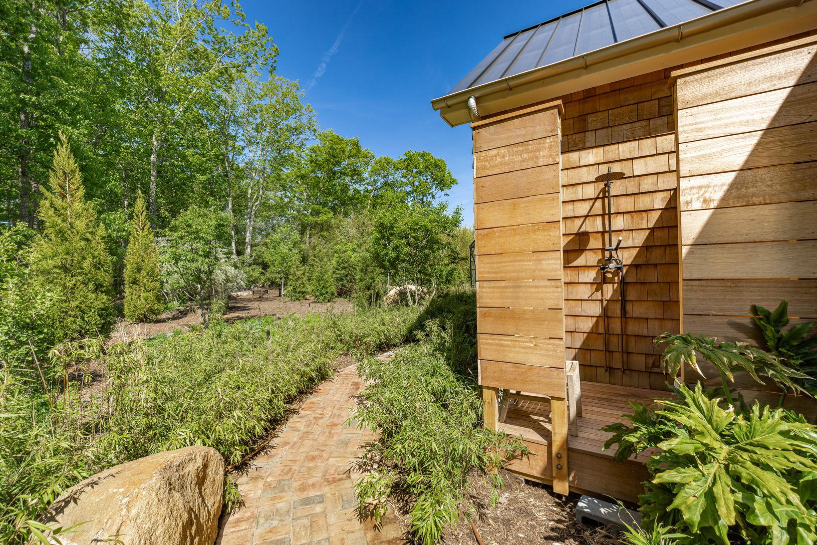  Outdoor Shower 