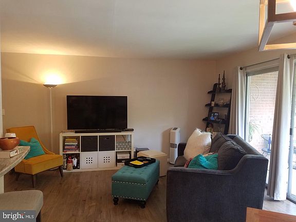 4th image of 3535 Chevy Chase Lake Dr APT 308