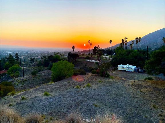4th image of 946 N Glendora Ave Lot 19