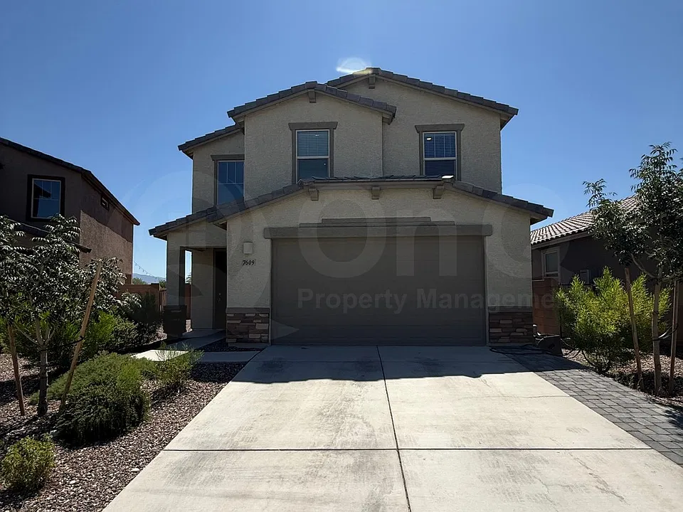 7609 S Camino Alma Vieja