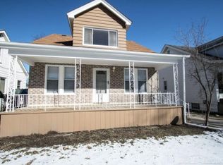 8153 Central Ave, Center Line, MI 48015