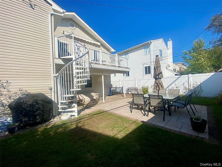 310 E Olive St #MAIN — Photo 19