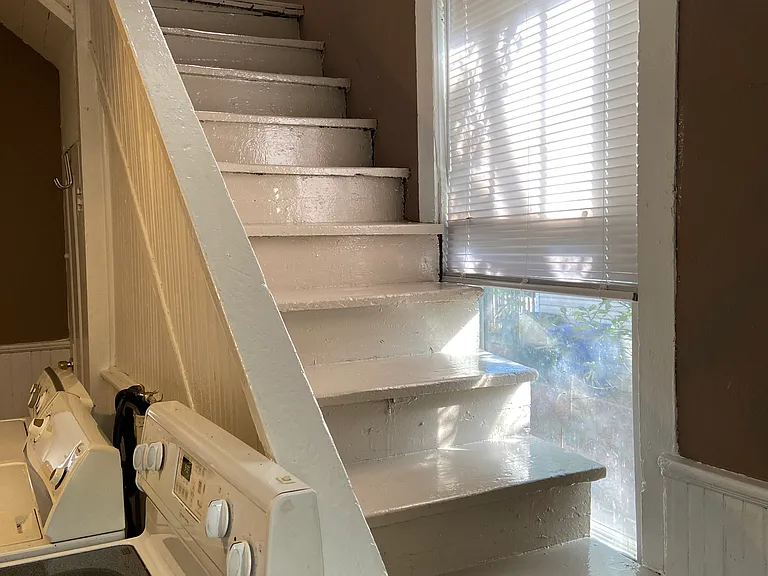 105 Huger St #105 — Photo 14