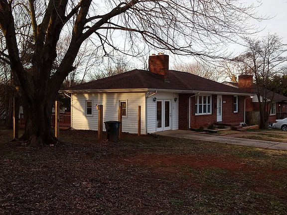 4th image of 4504 Oakdale Dr