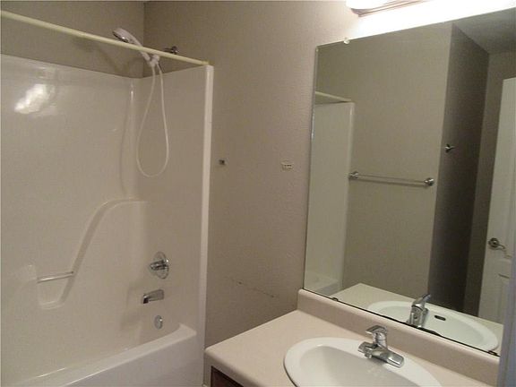 5th image of 471A E Lake Francis Dr