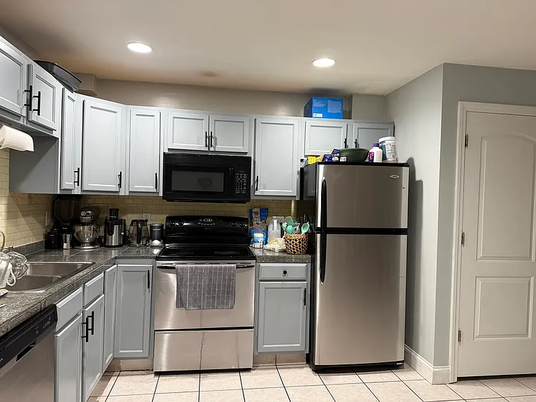 44 Ridgeway Ave — Photo 7