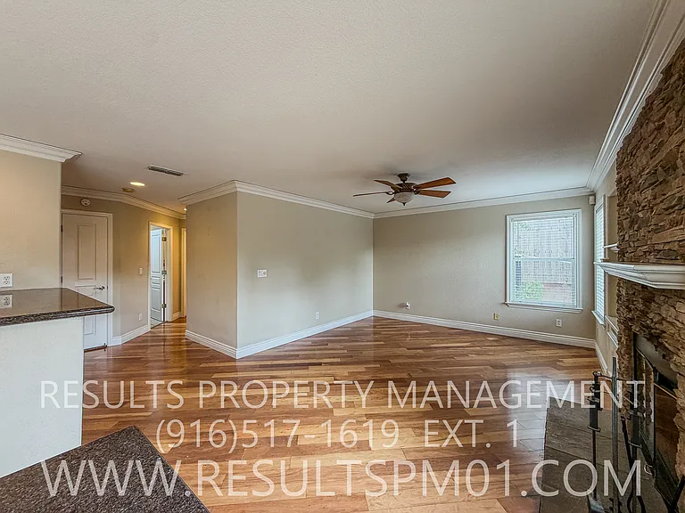 4891 Knightswood Way — Photo 12