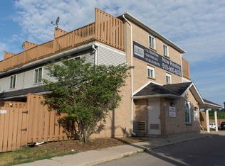 67 Valleyview Rd, Kitchener, ON N2E 3J1