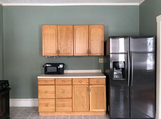 61 Foster St #1, Lowell, MA 01851