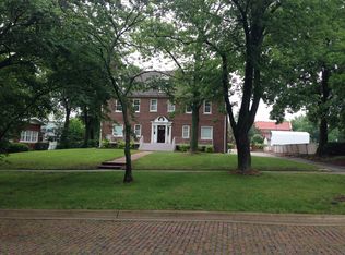 164 N Park Pl, Decatur, IL 62522