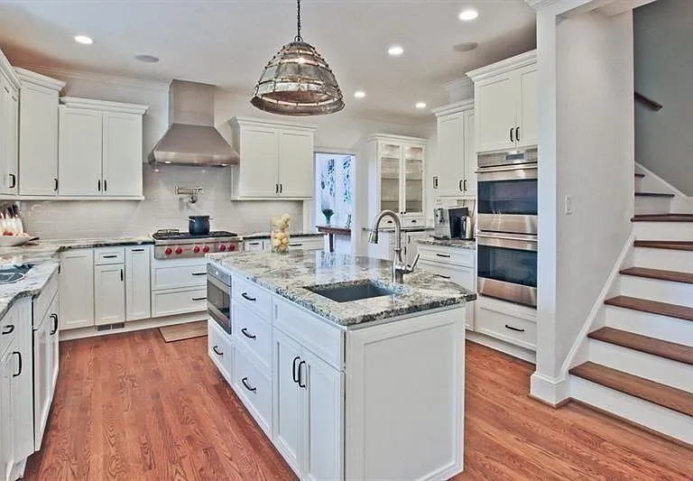 4 Harris Gln NW — Photo 11