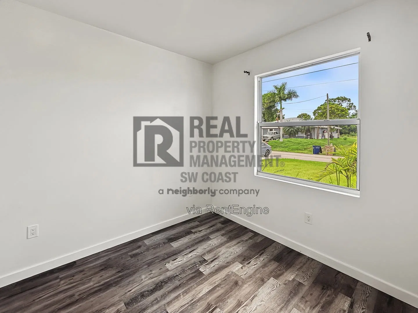 3 bed, 2.0 bath, 1906 sqft, $1,800 — Photo 4