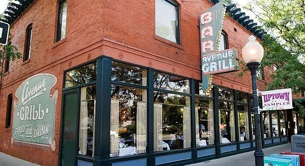 Avenue Grill on 17th