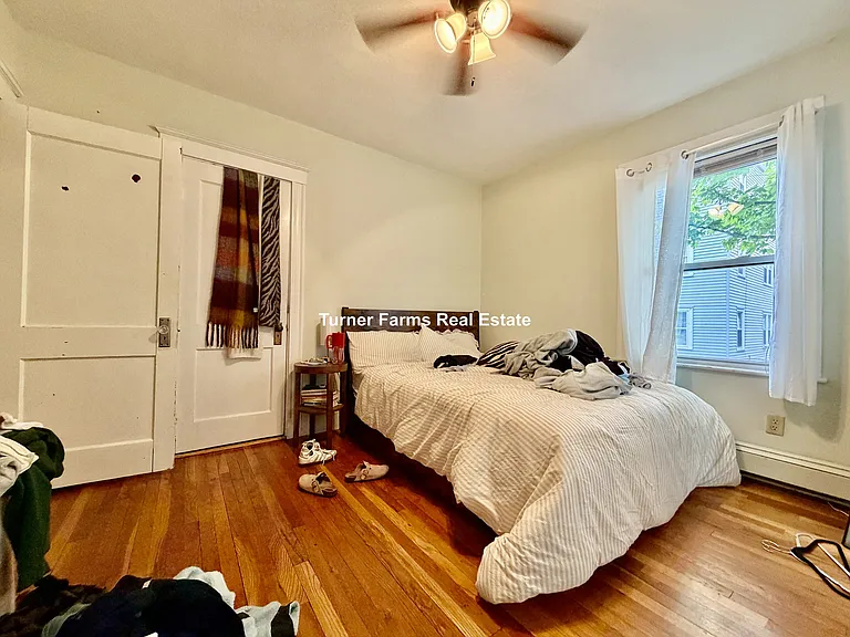 94 Heath St #1F — Photo 7
