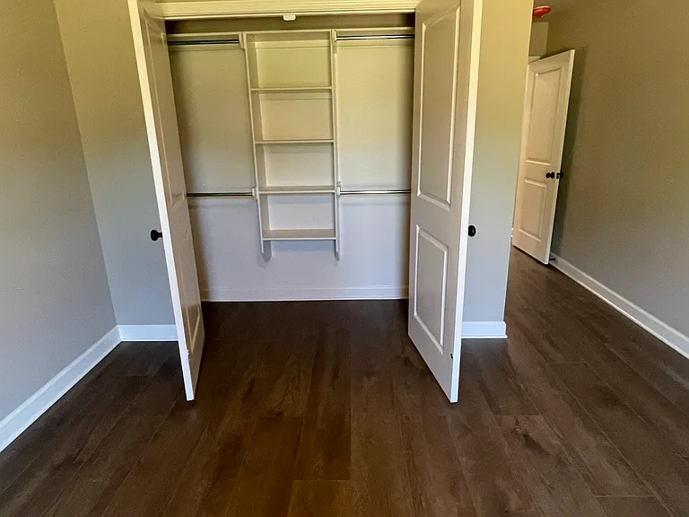 11201 Johnna Ln — Photo 10