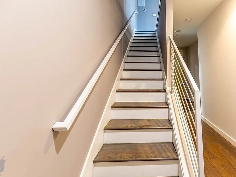 1330 Montello Ave NE #1 — Photo 21