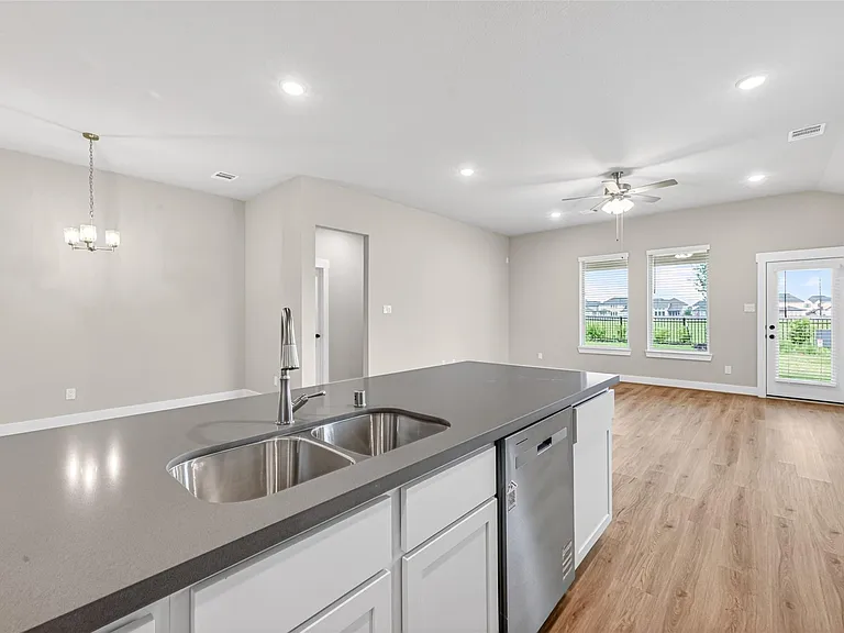 2216 Inglenook Grove Dr — Photo 33