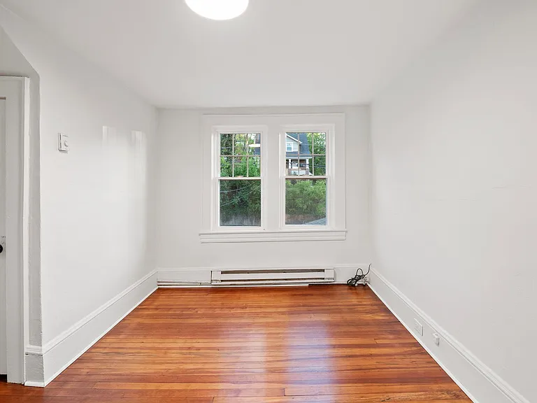 518 Riverland Rd SE — Photo 11