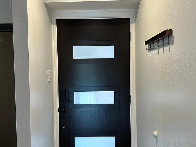 1909 Brun St #5 — Photo 7