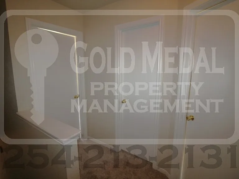 1408 Dugger Cir — Photo 6