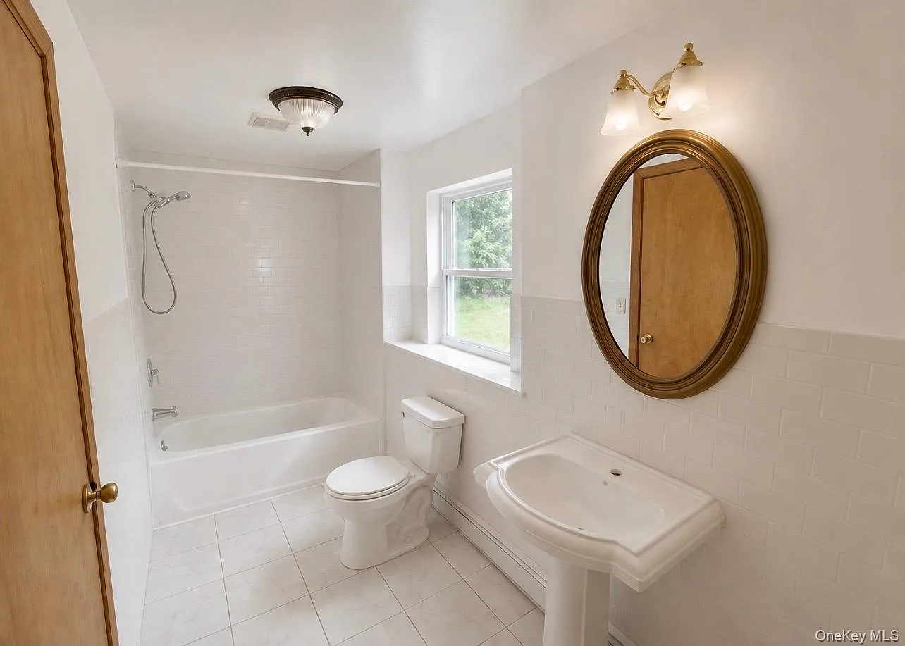 1 bed, 1.0 bath, 372 sqft, $1,850 — Photo 4