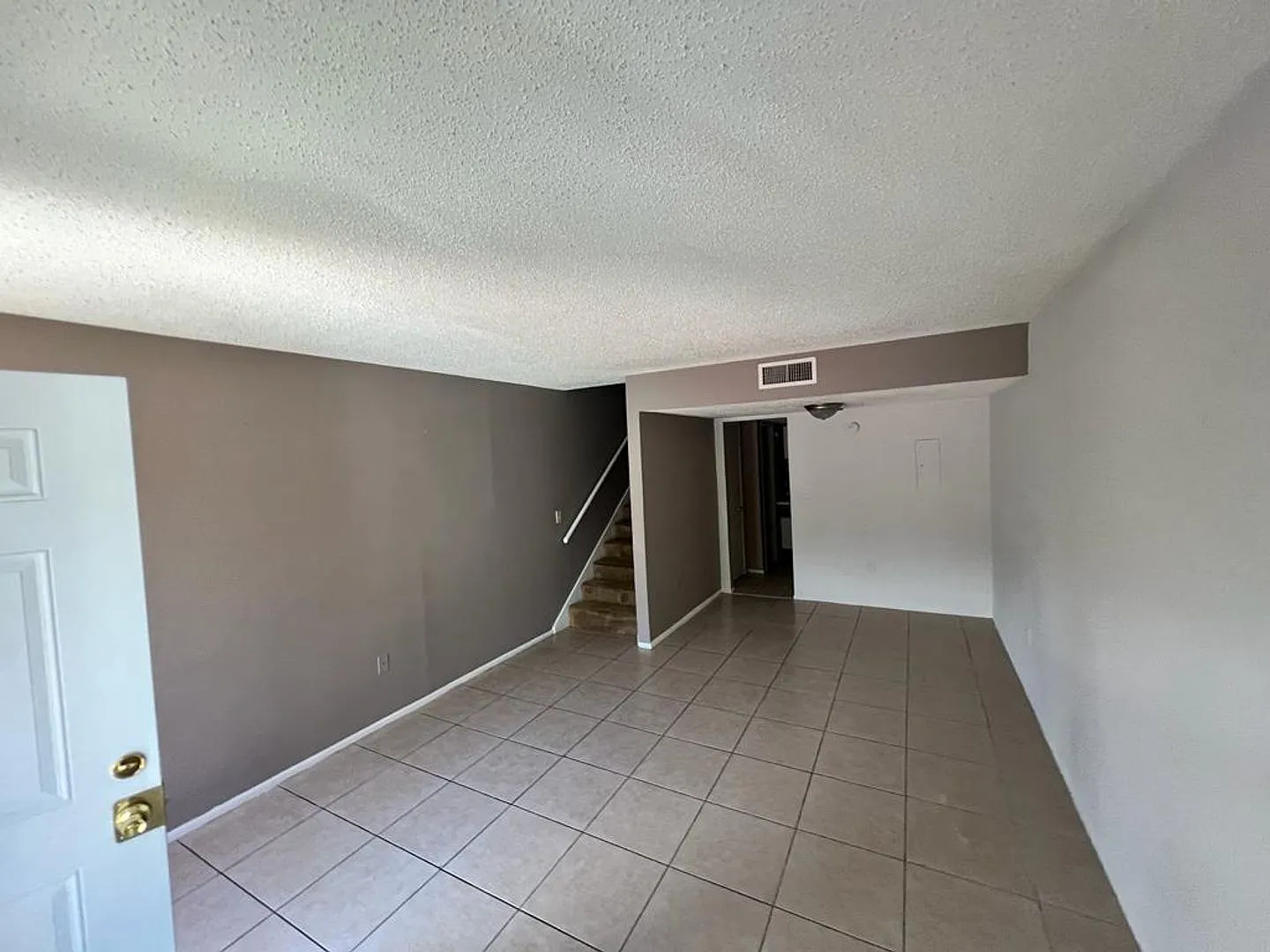 1 Bed/ 1.5 Bath available on Avalon Condo, near Orlando International Airport — Photo 4