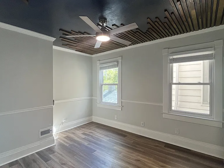 432 Virginia Ave — Photo 3