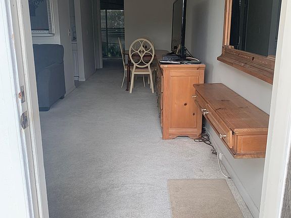 3rd image of 145 Westbury #145