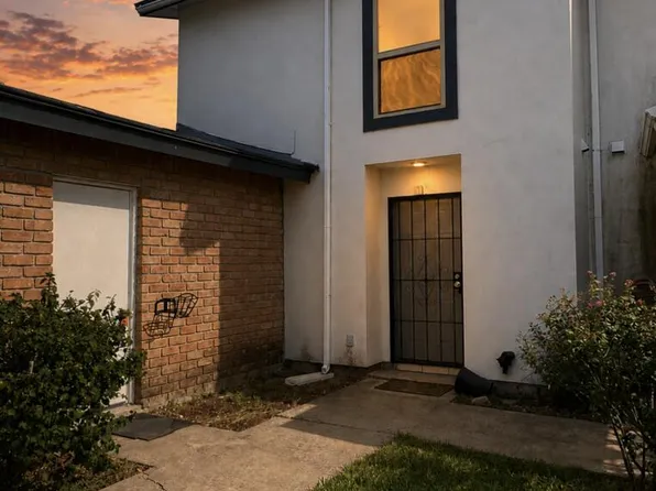 715 Continental Dr APT 3, Brownsville, TX 78520