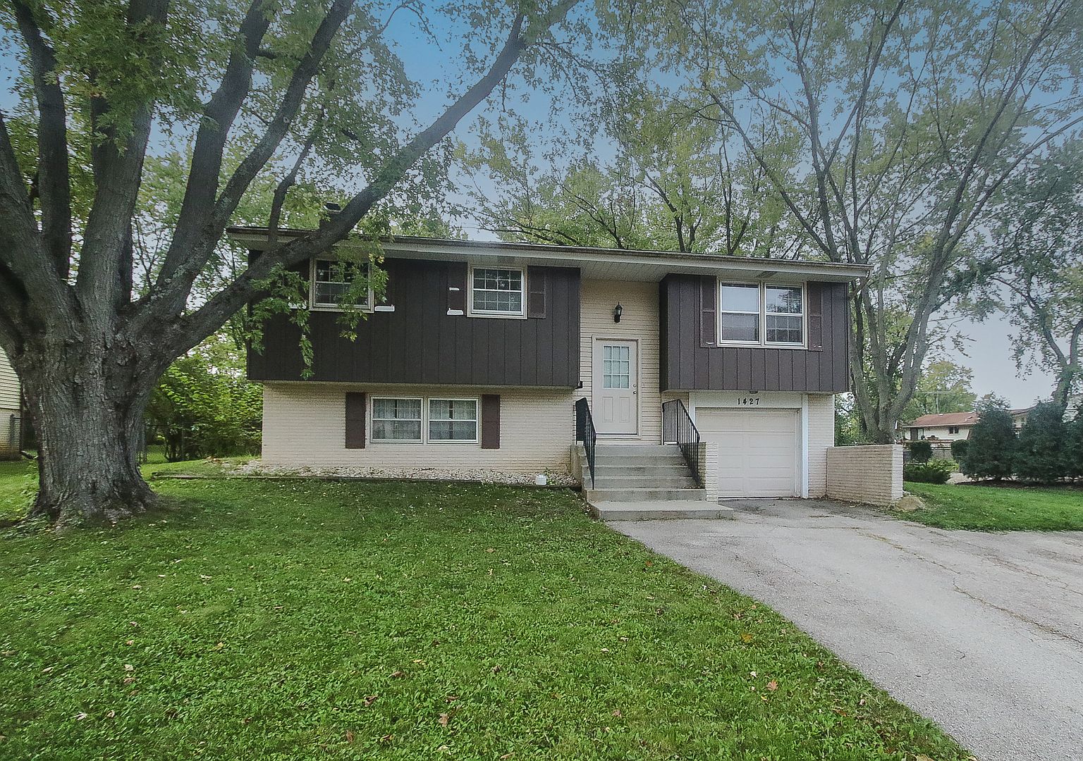 1427 Hampton Ln, Schaumburg, IL 60193 MLS 11906269 Zillow