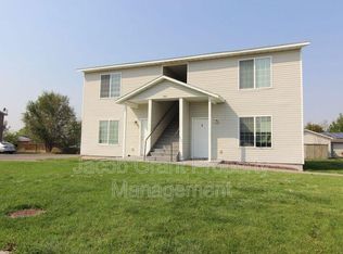 960 Eve Dr APT 1, Idaho Falls, ID 83401