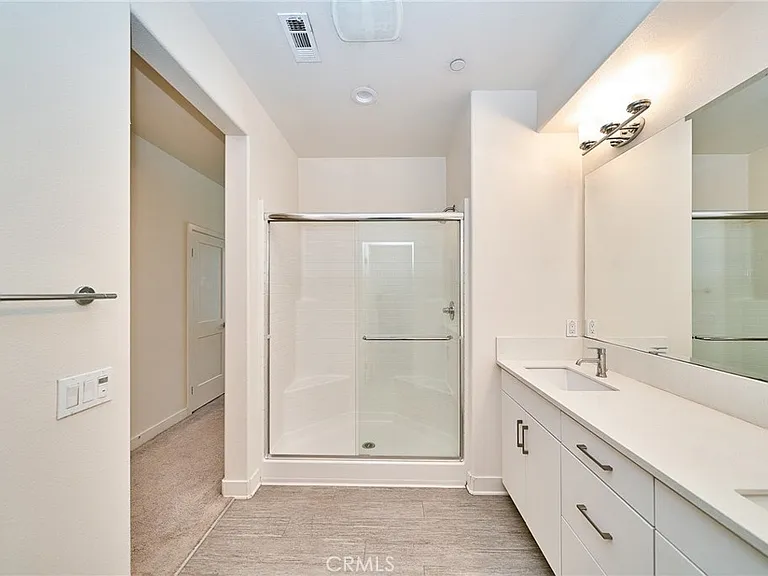 9040 Garvey Ave #3 — Photo 15