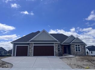 N66W21193 Sweet Clover DRIVE, Menomonee Falls, WI 53051