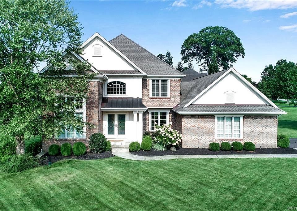 1st image of 20 Hampton Ct