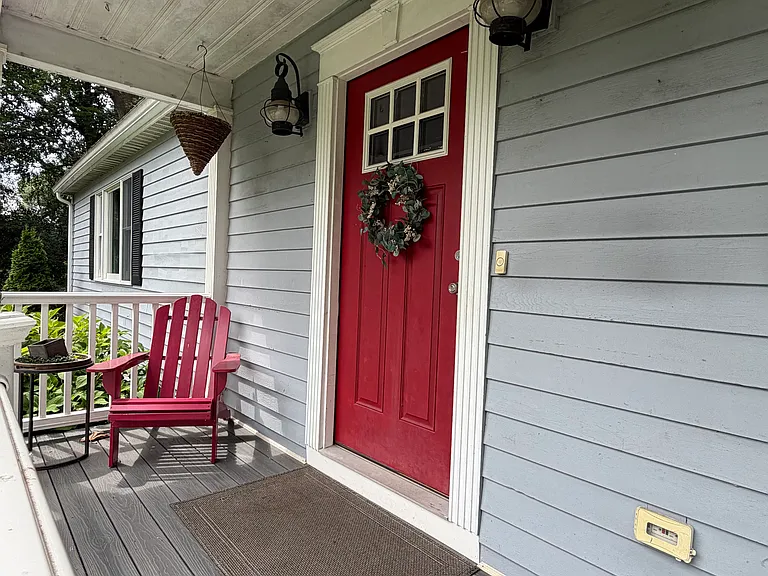 500 Wolcott Ln — Photo 3