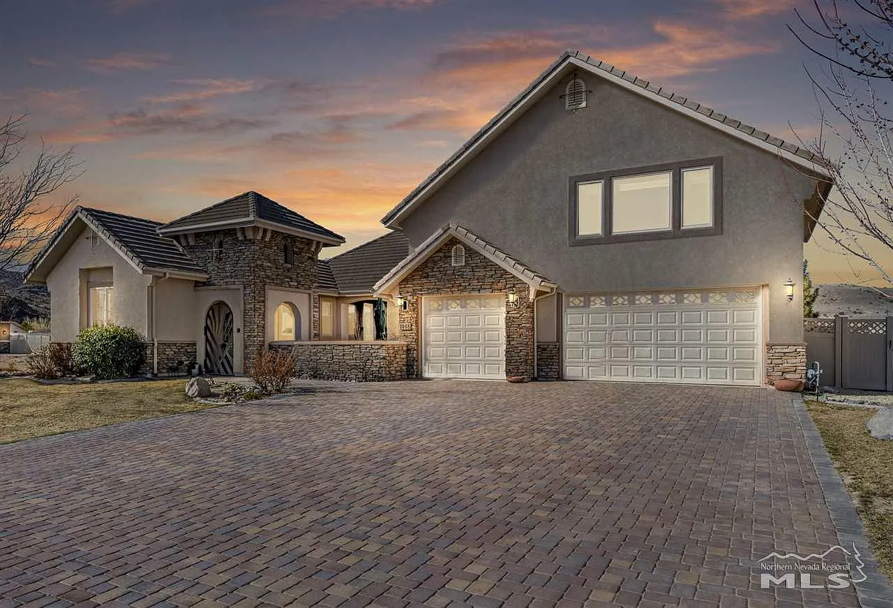 1008 Winters Pkwy photo 1