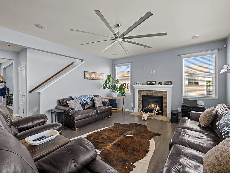 15411 Village Cir — Photo 10
