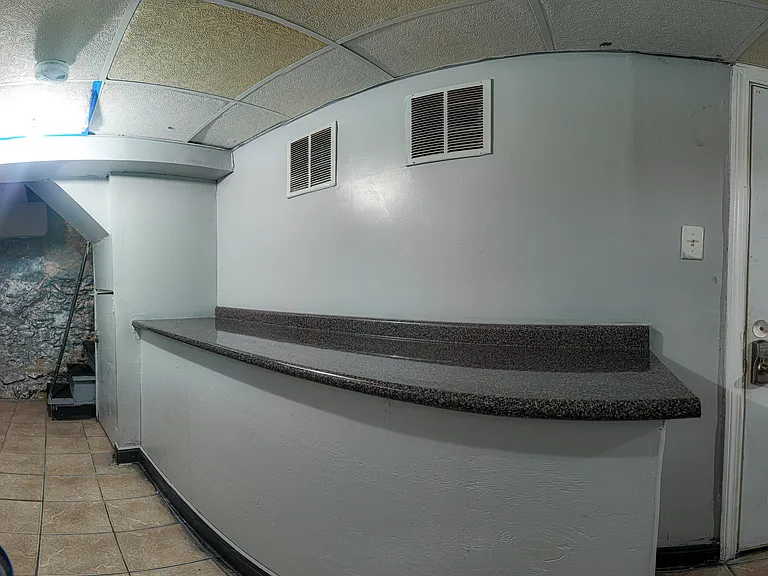 26 Wilmore St #B1 — Photo 3