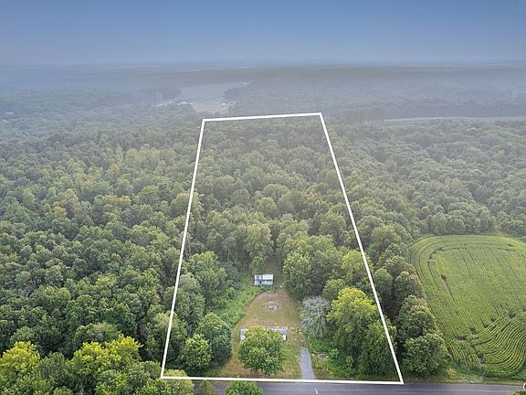 3rd image of 105 Hanley Rd