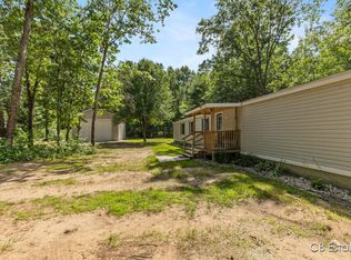 4301 Lasalle Ln, Newaygo, MI 49337