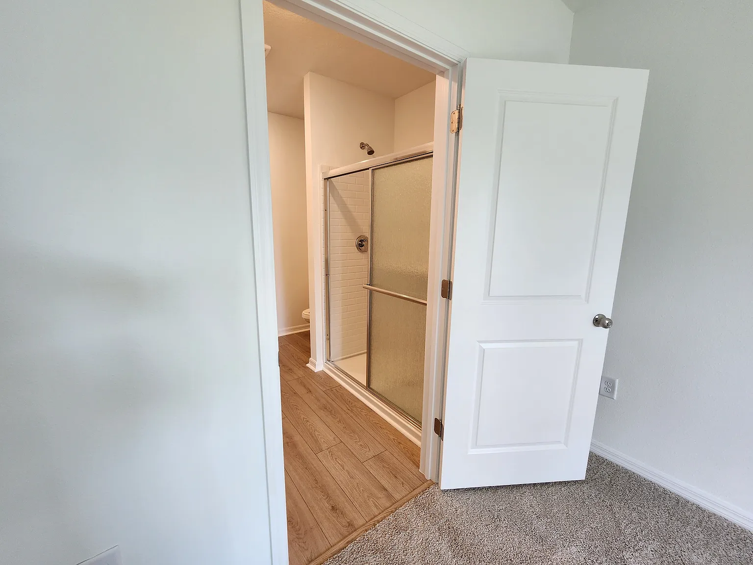 4 bed, 1817 sqft, $2,750 — Photo 2