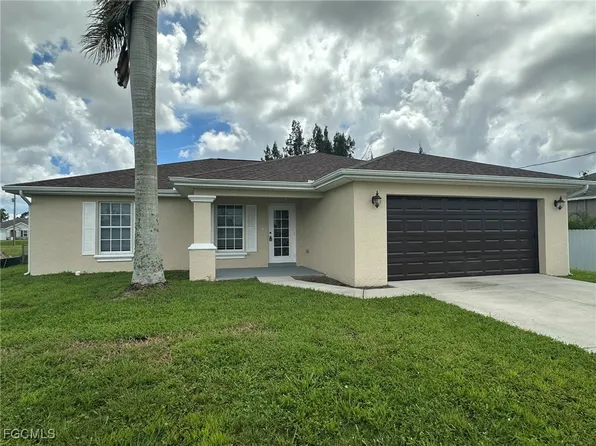 122 NW 15th Ter, Cape Coral, FL 33993