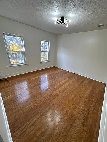 569 Winthrop Ave #2 Photo 1 569 Winthrop Ave #2 Photo 1