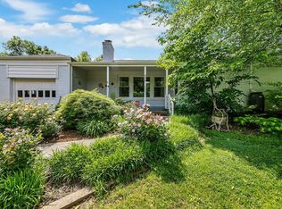 430 Sunningwell Dr, Saint Louis, MO