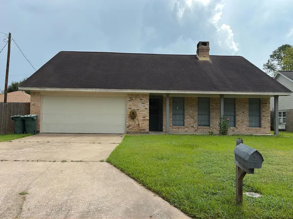 830 Nantucket Dr, Beaumont, TX 77706