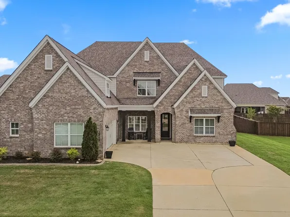 1315 Tullahoma Dr, Prattville, AL 36066